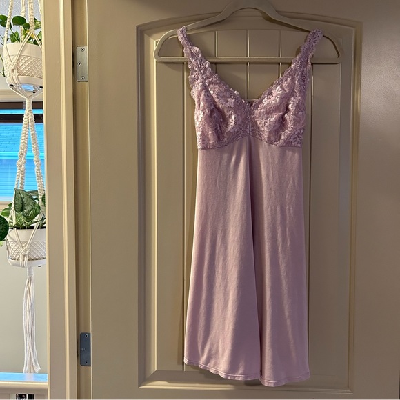 ♡ *NWOT* Black Bow Chemise - Picture 7 of 8